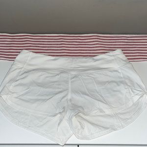 Lululemon White Speed Up Shorts. 2.5 inch. Low rise. Size 2